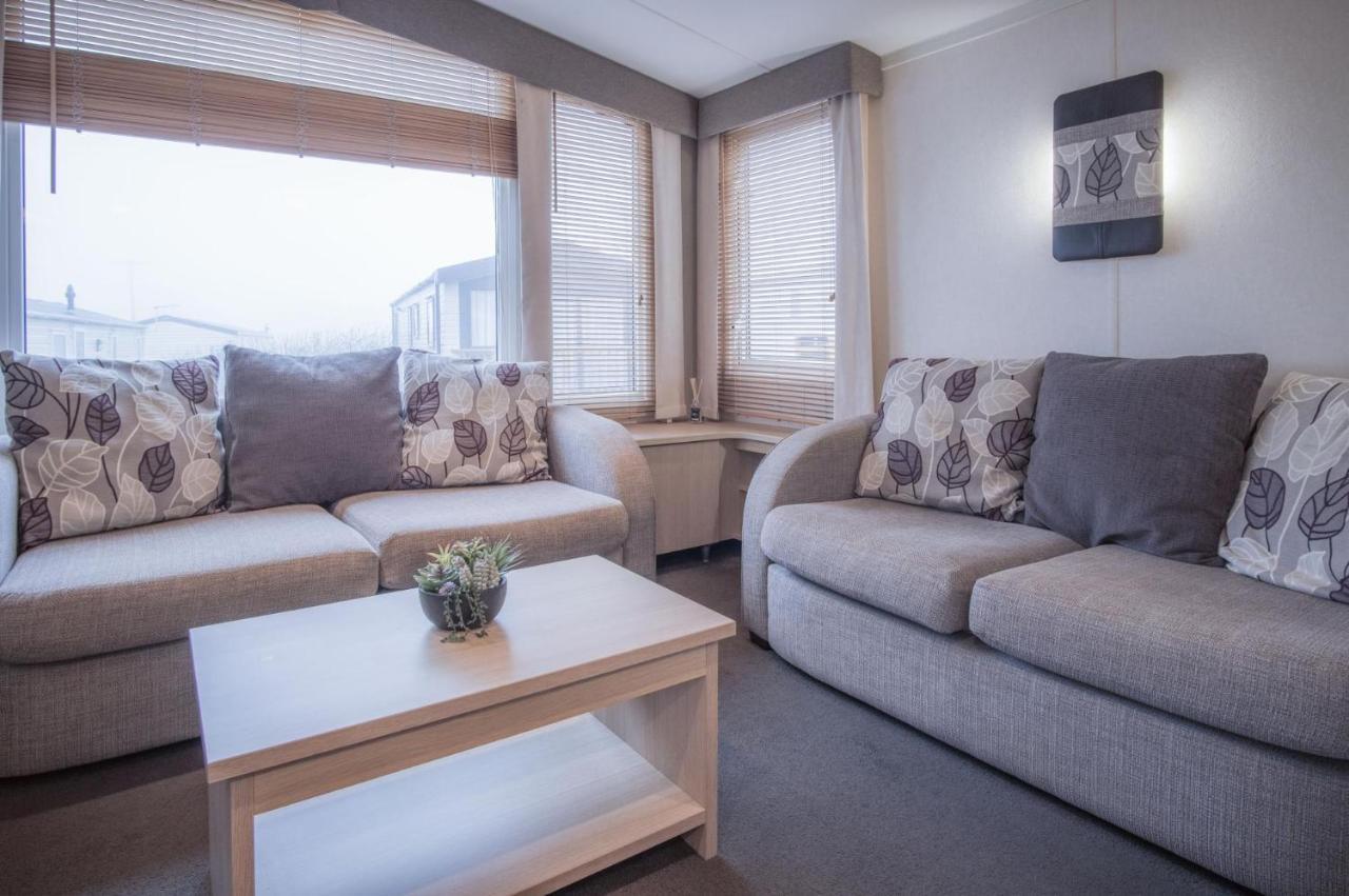 Ty Moselle 12 - 2 Bedroom Holiday Home - Амрот Екстериор снимка