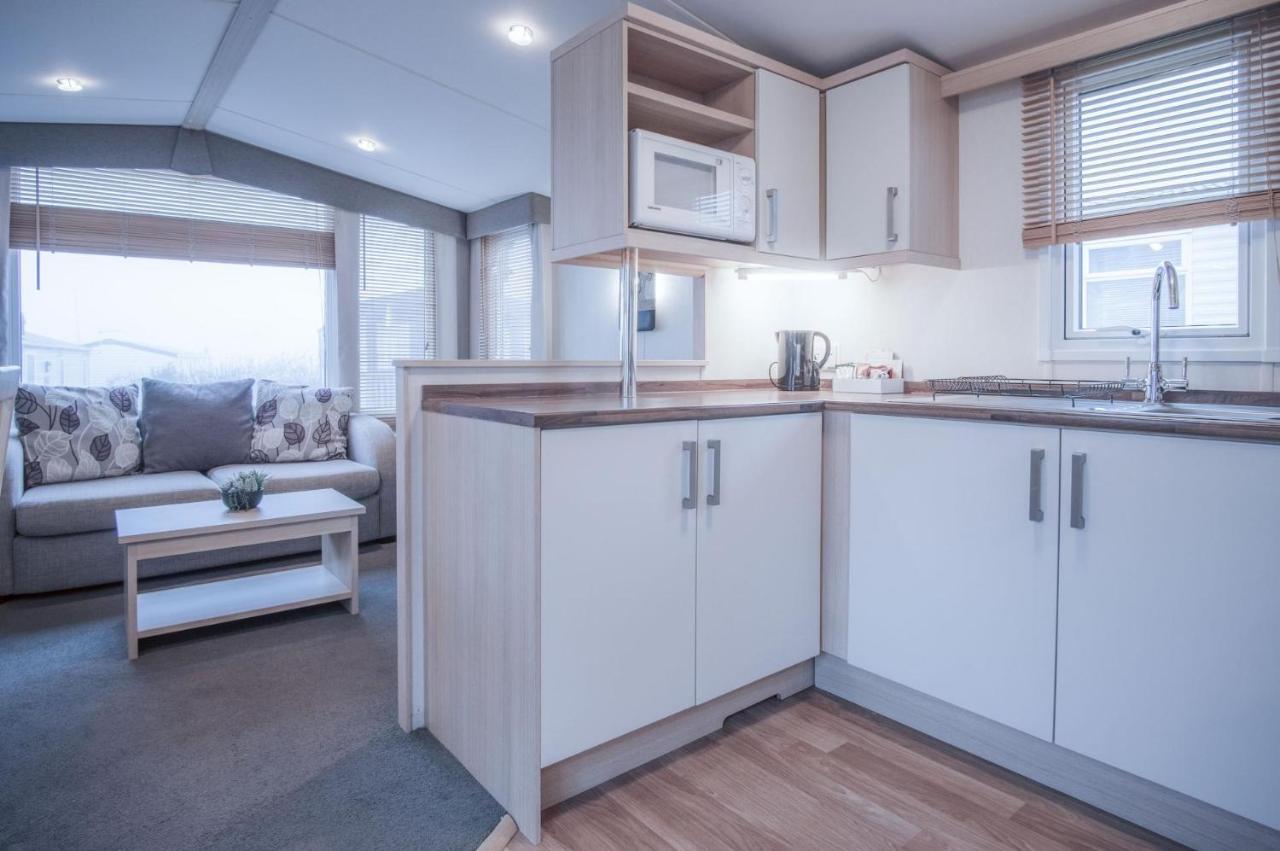 Ty Moselle 12 - 2 Bedroom Holiday Home - Амрот Екстериор снимка