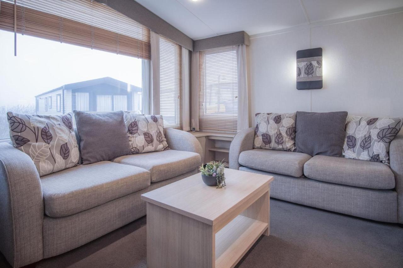 Ty Moselle 12 - 2 Bedroom Holiday Home - Амрот Екстериор снимка