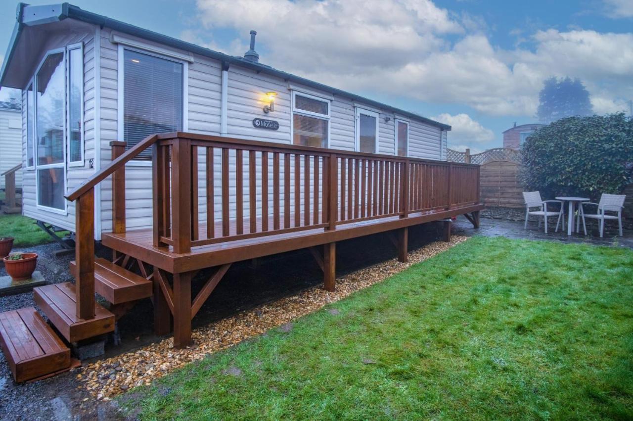 Ty Moselle 12 - 2 Bedroom Holiday Home - Амрот Екстериор снимка